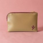 Vibrations orientales / Simili cuir Doré